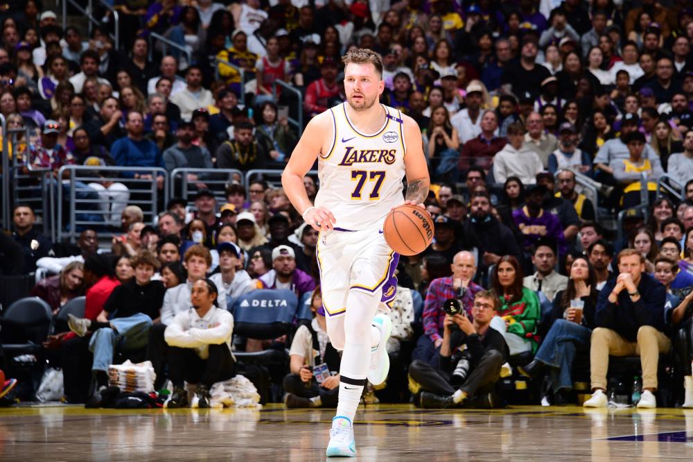 西这样的球 西这样的球